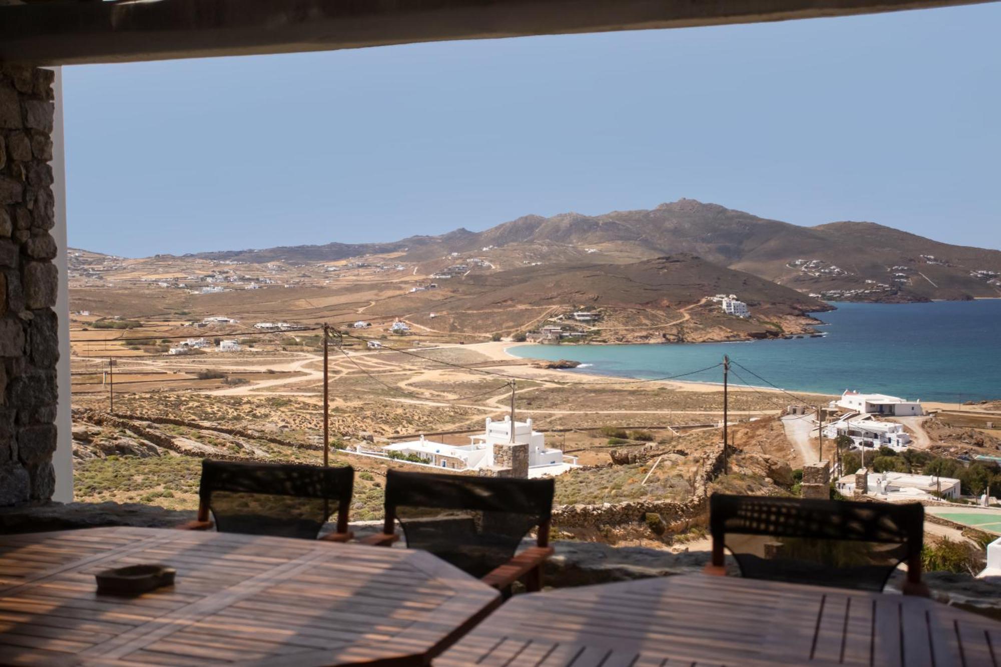 Villa Pool Near Alemagou