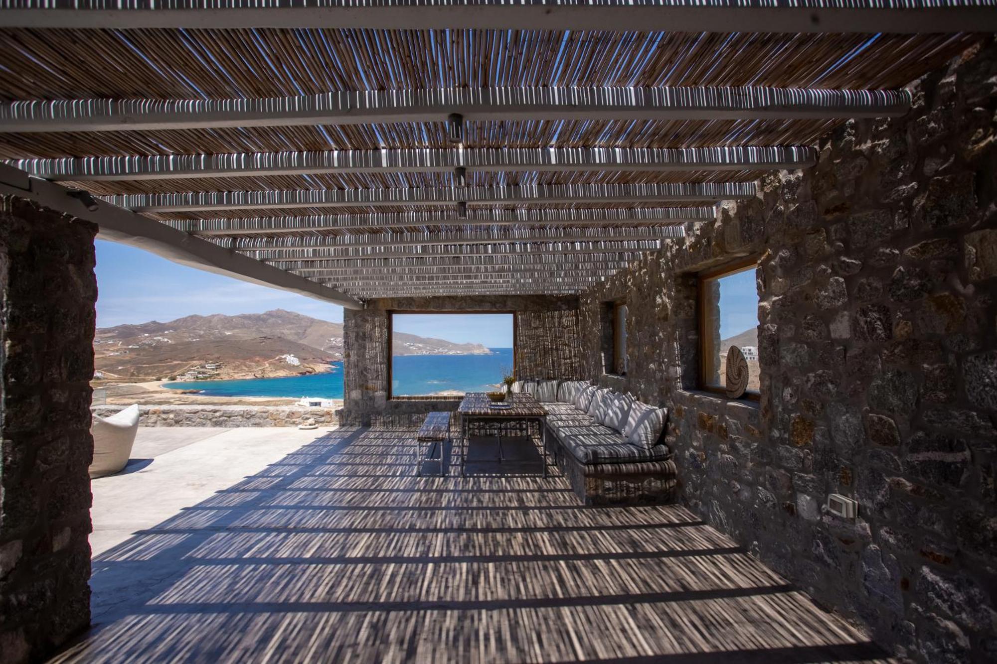 Pool Near Alemagou * Ftelia (Mykonos)