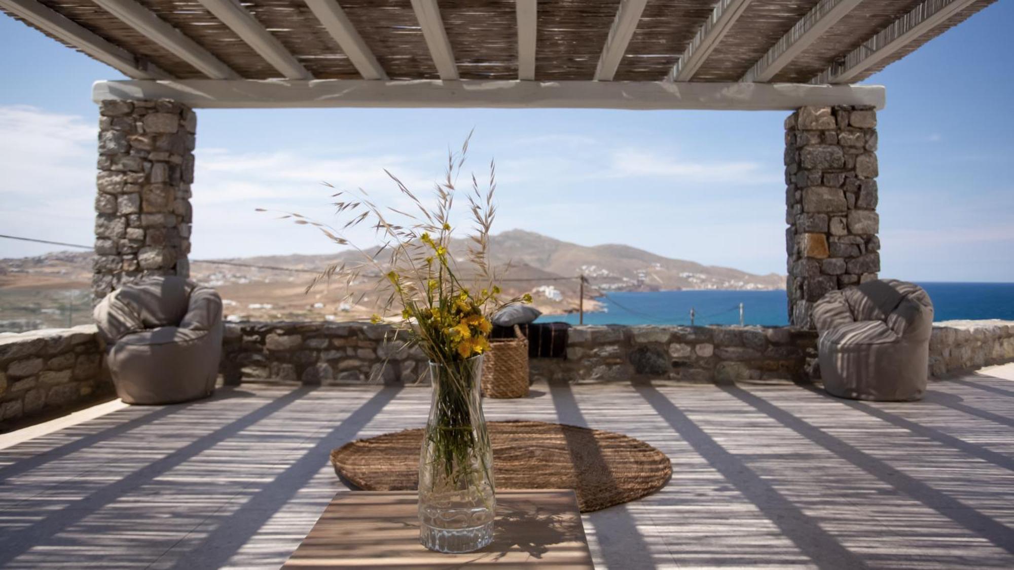 Pool Near Alemagou Villa Ftelia (Mykonos)
