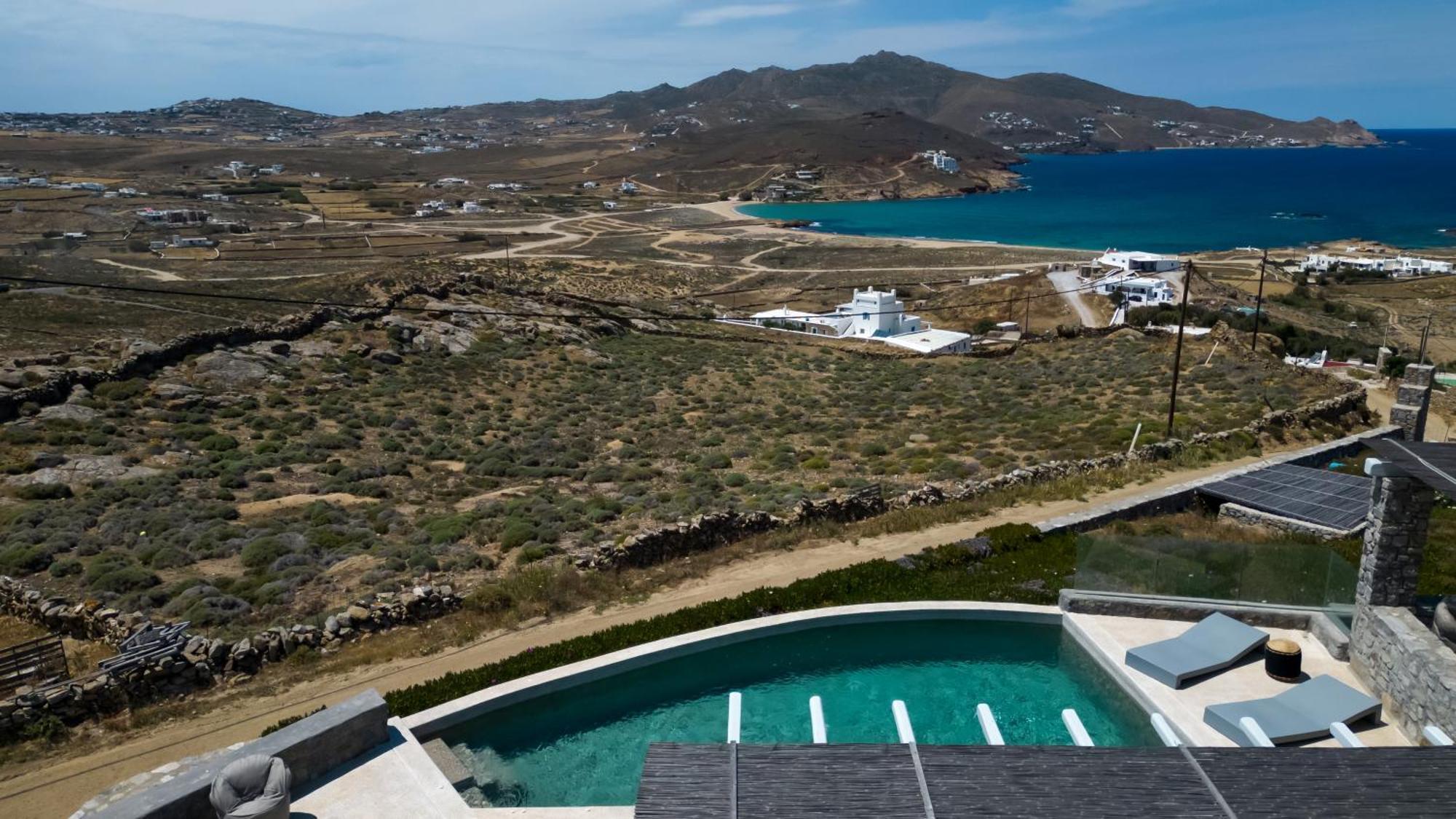 Pool Near Alemagou * Ftelia (Mykonos)